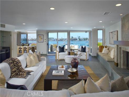 2027 Bayside Drive, Corona del Mar, CA