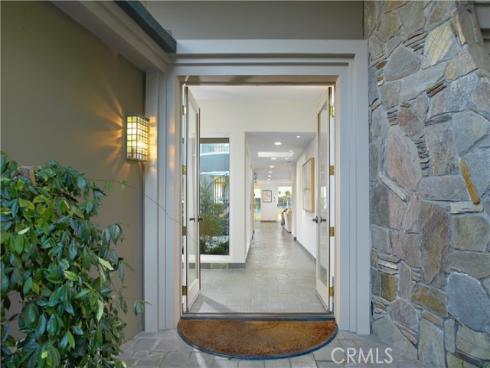 2027 Bayside Drive, Corona del Mar, CA