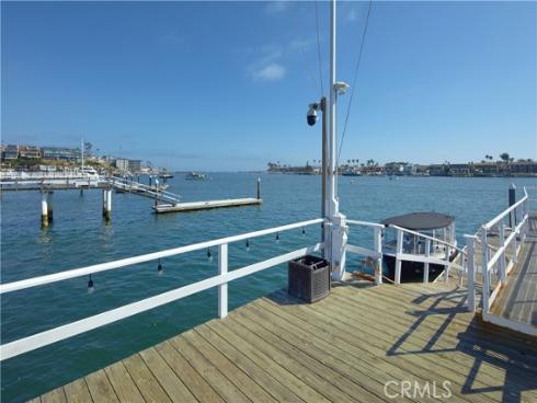 2027 Bayside Drive, Corona del Mar, CA