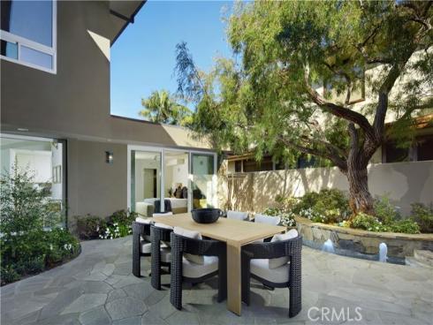 2027 Bayside Drive, Corona del Mar, CA