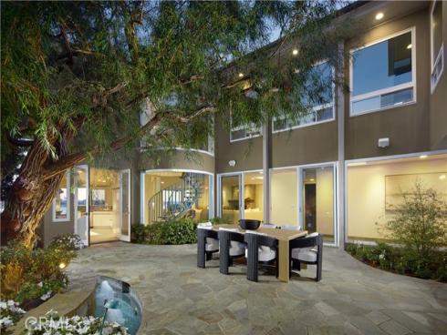 2027 Bayside Drive, Corona del Mar, CA