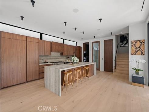 400 Heliotrope , Corona del Mar, CA