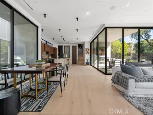 400 Heliotrope , Corona del Mar, CA