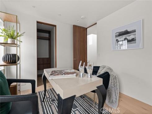 400 Heliotrope , Corona del Mar, CA