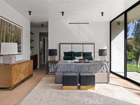 400 Heliotrope , Corona del Mar, CA