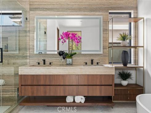 400 Heliotrope , Corona del Mar, CA