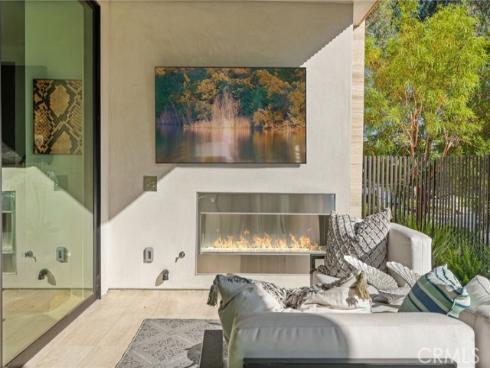 400 Heliotrope , Corona del Mar, CA