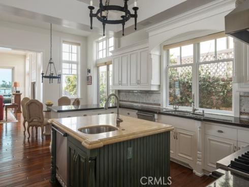 2323 Bayside Drive, Corona del Mar, CA