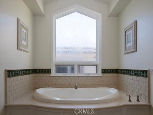 2323 Bayside Drive, Corona del Mar, CA