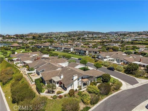 1 Breakwater Drive , Corona del Mar, CA