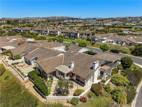 1 Breakwater Drive , Corona del Mar, CA
