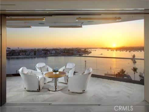 183 Carnation Avenue, Corona del Mar, CA