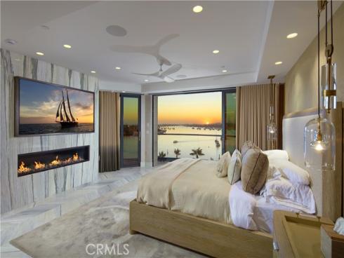 183 Carnation Avenue, Corona del Mar, CA