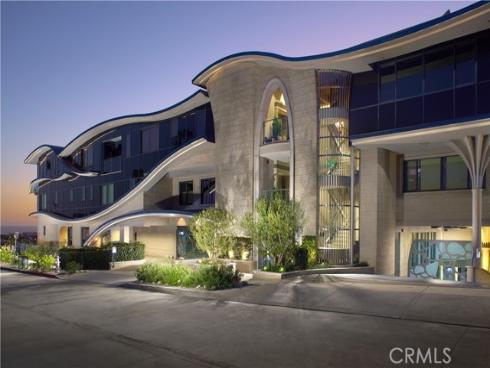183 Carnation Avenue, Corona del Mar, CA