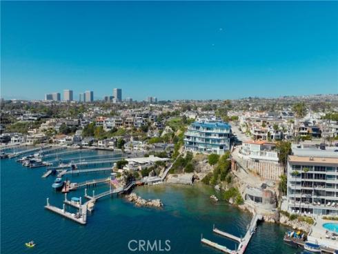 183 Carnation Avenue, Corona del Mar, CA