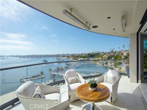 183 Carnation Avenue, Corona del Mar, CA