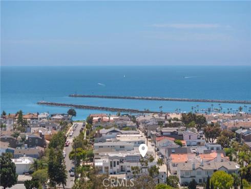 321 Larkspur Avenue 1-2