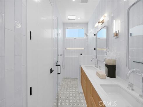 321 Larkspur 1-2 Avenue, Corona del Mar, CA