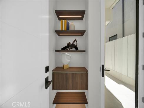 321 Larkspur 1-2 Avenue, Corona del Mar, CA