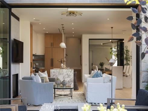 506  Goldenrod Ave  , Corona del Mar, CA
