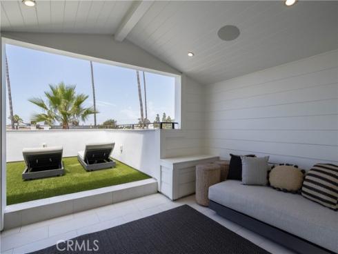 506  Goldenrod Ave  , Corona del Mar, CA