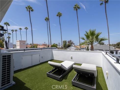 506  Goldenrod Ave  , Corona del Mar, CA