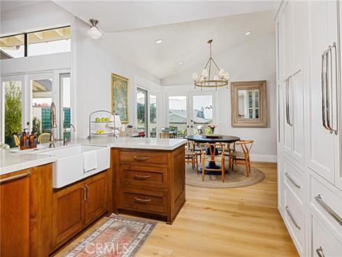 7 Jetty Drive, Corona del Mar, CA
