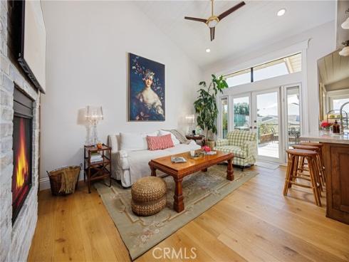 7 Jetty Drive, Corona del Mar, CA