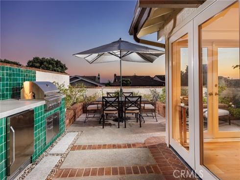 7 Jetty Drive, Corona del Mar, CA