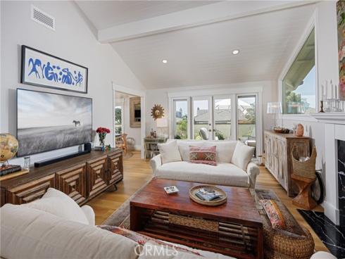 7 Jetty Drive, Corona del Mar, CA
