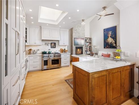 7 Jetty Drive, Corona del Mar, CA