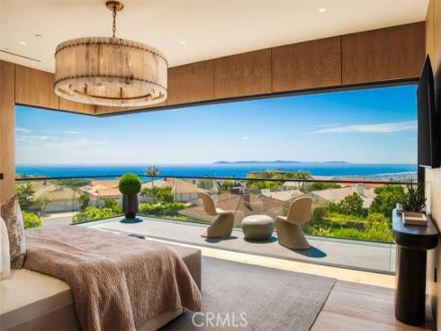 53 Montecito Drive, Corona del Mar, CA