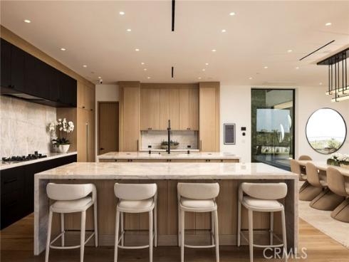 53 Montecito Drive, Corona del Mar, CA