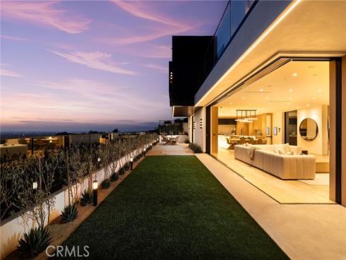 53 Montecito Drive, Corona del Mar, CA