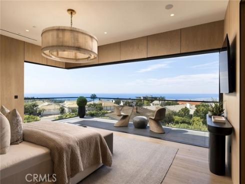 53 Montecito Drive, Corona del Mar, CA