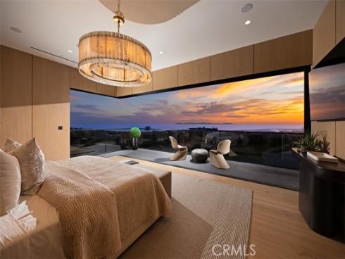 53 Montecito Drive, Corona del Mar, CA