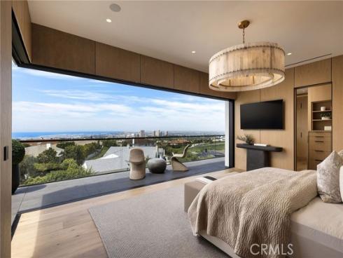 53 Montecito Drive, Corona del Mar, CA