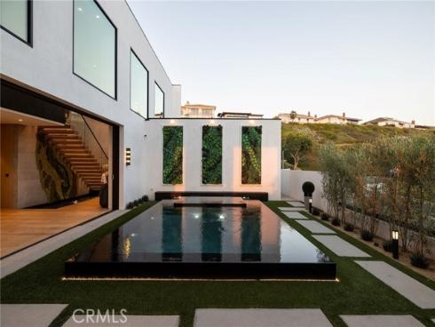 53 Montecito Drive, Corona del Mar, CA
