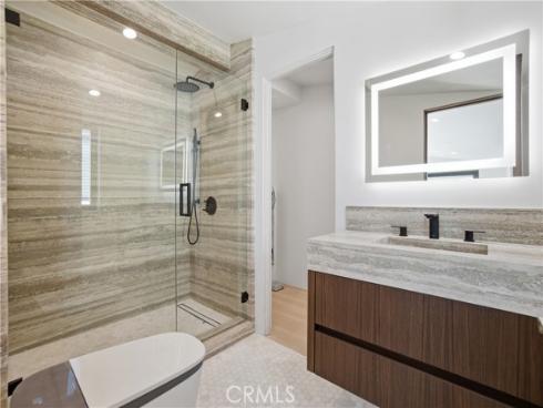 2910 Bayside , Corona del Mar, CA