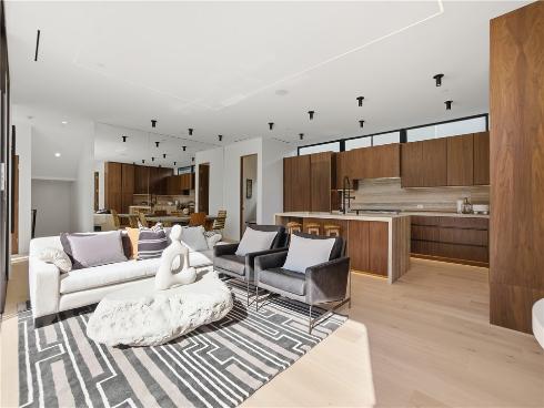 2910 Bayside , Corona del Mar, CA