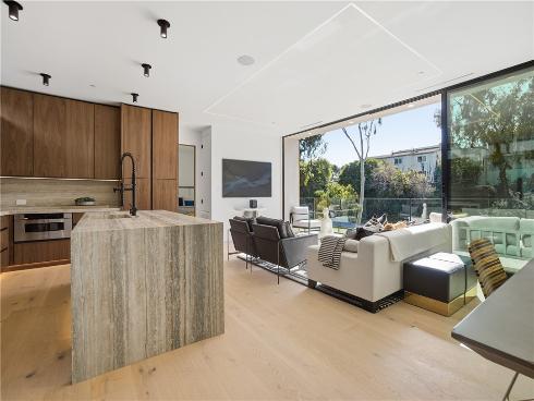 2910 Bayside , Corona del Mar, CA