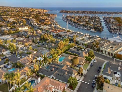 712 K Thanga , Corona del Mar, CA