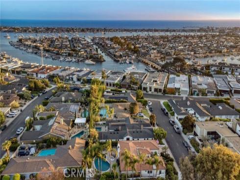 712 K Thanga , Corona del Mar, CA