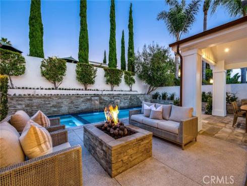 712 K Thanga , Corona del Mar, CA
