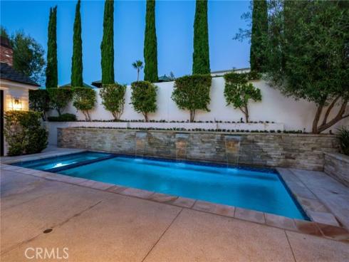 712 K Thanga , Corona del Mar, CA