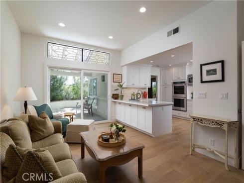 2 Shoal Drive, Corona del Mar, CA