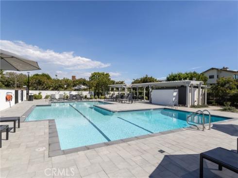 2 Shoal Drive, Corona del Mar, CA