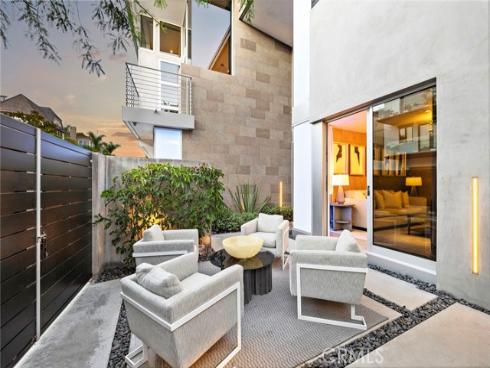 232 Hazel , Corona del Mar, CA