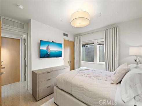 232 Hazel , Corona del Mar, CA