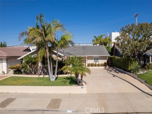 1170  Gleneagles   Terrace, Costa Mesa, CA